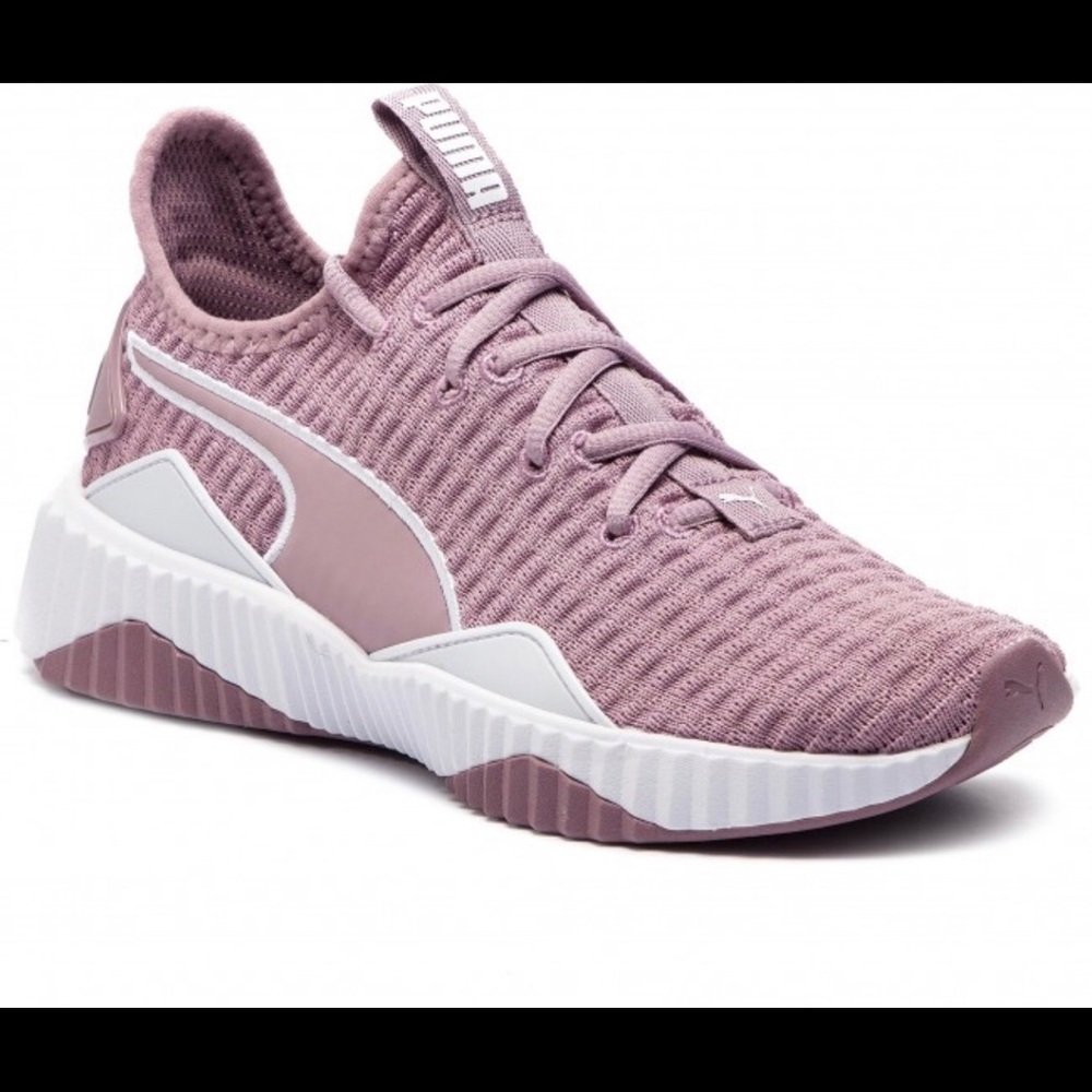 Puma- Sneakers Size 6 1/2 in Women’s
